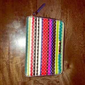 Super cute Stella & Dot wallet/clutch